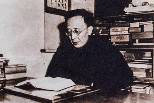 郭沫若是个什么样的人?为何有那么多人骂郭沫若?