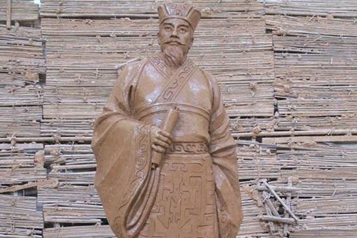 秦始皇给吕不韦的信上写了什么,吕不韦看后竟饮鸩自尽?