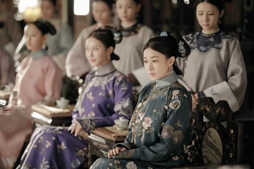 清朝时期,选秀女和选宫女有什么不同?