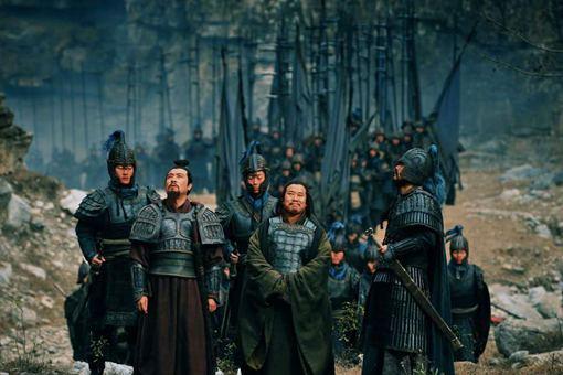 为什么刘备拥有卧龙凤雏,还是不能平定天下?