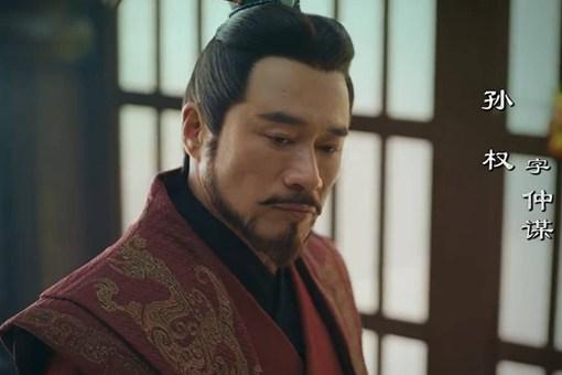 孙权为什么烧张昭家大门?张昭是一个怎样的人?
