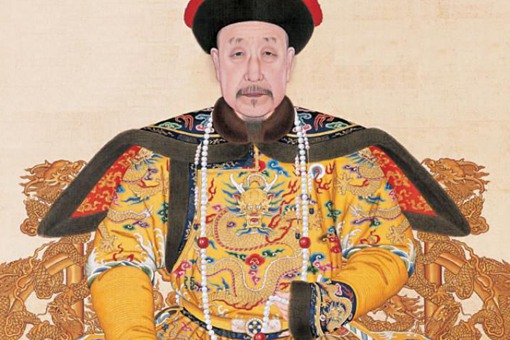 乾隆皇帝退位太上皇后依然掌控实权,为什么他还要主动禅让?